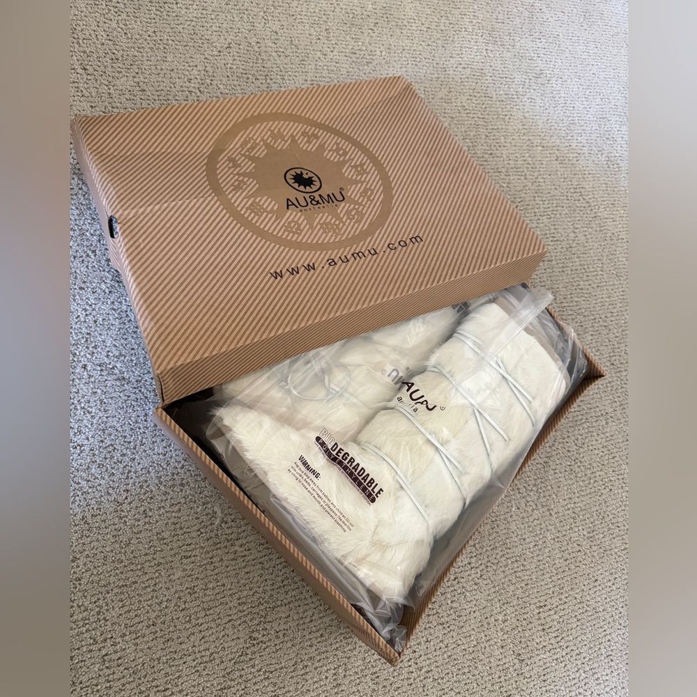 Wool snow boots ／snow jogging shoes